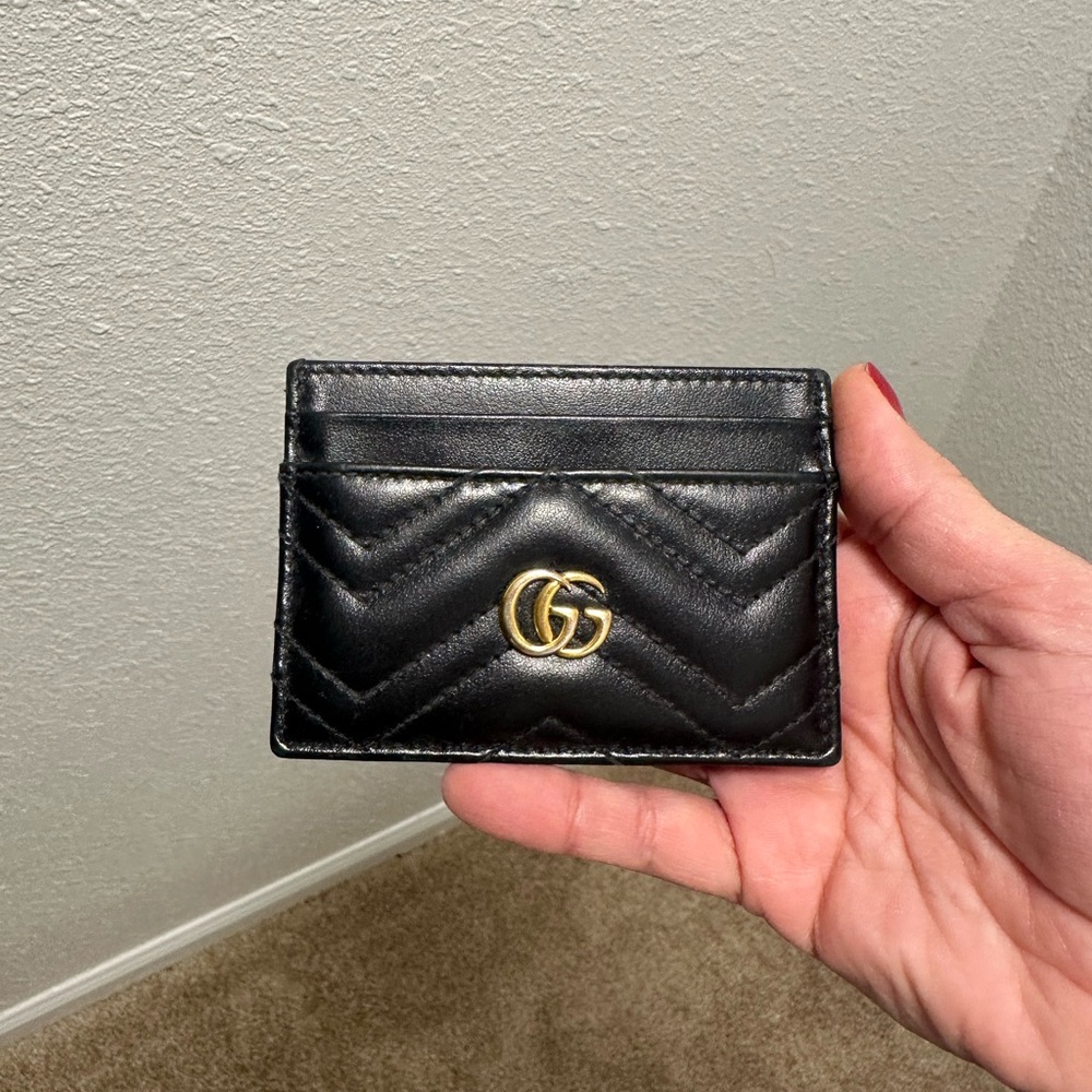 Gucci Quilted Black Card Holder with Gold Logo
